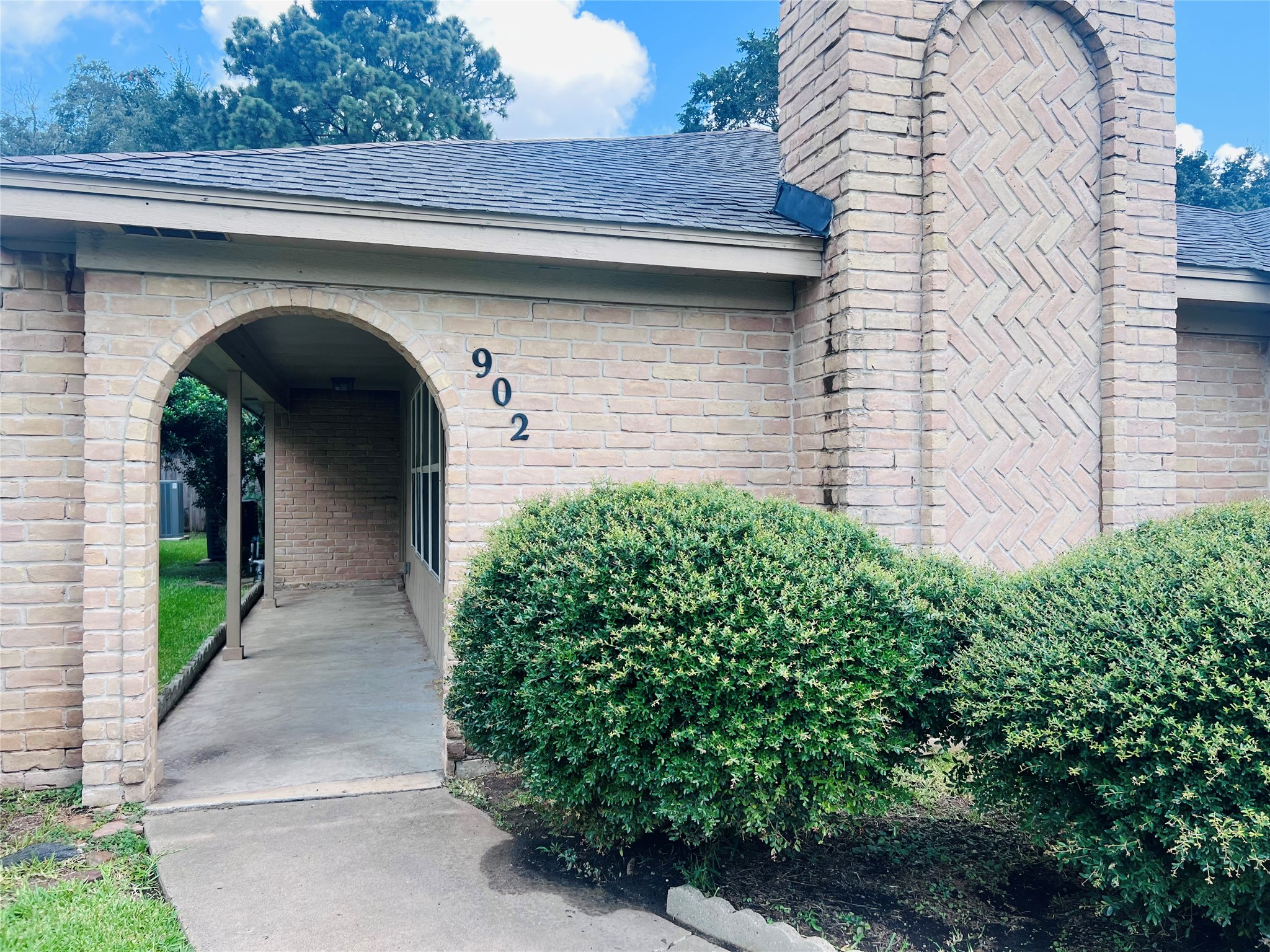 902 Hidden Canyon Road Katy, TX 77450 - Photo 2 of 20