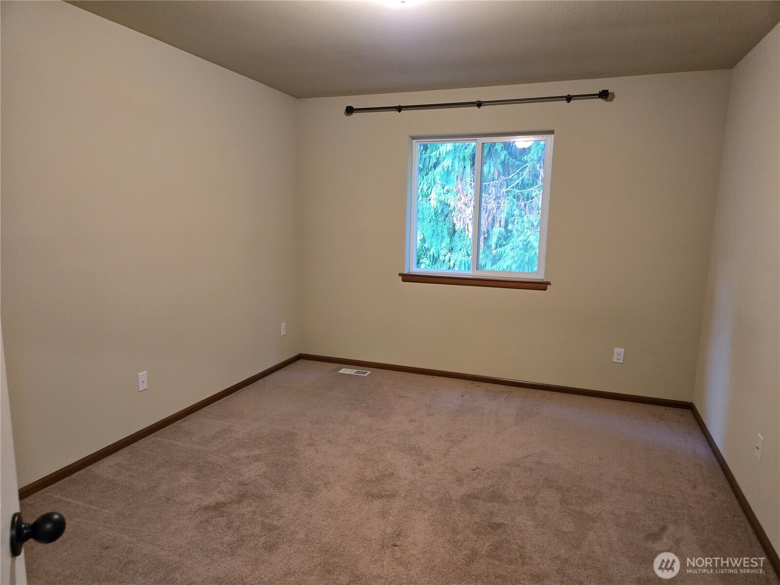 11910 61st Avenue Southeast Snohomish, WA 98296 - Photo 14 of 19