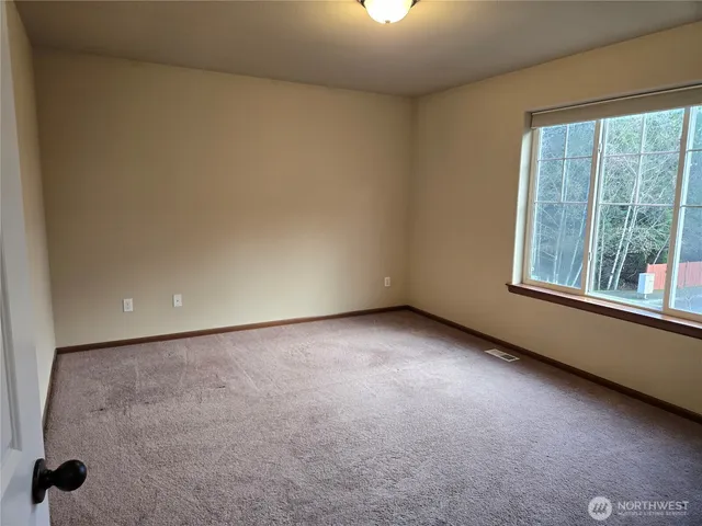 $3,300 | 11910 61st Avenue Southeast, Snohomish, WA 98296