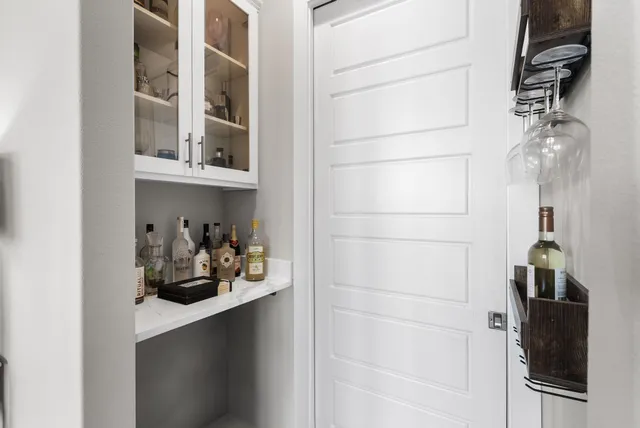 $1,750,000 | 690 Cielo Springs Drive, Blanco, TX 78606