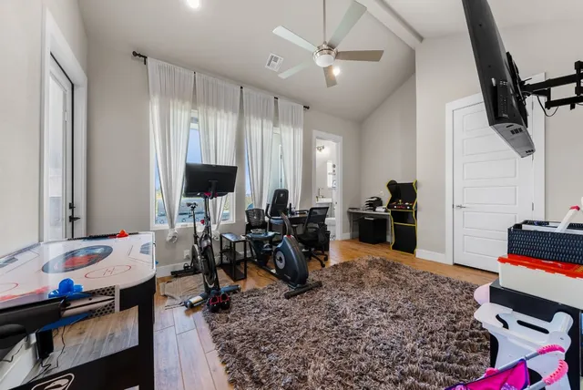 $1,750,000 | 690 Cielo Springs Drive, Blanco, TX 78606