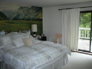 6051 Vine Hill Road Sebastopol, CA 95472 - Photo 5 of 8 Gallery Image 5