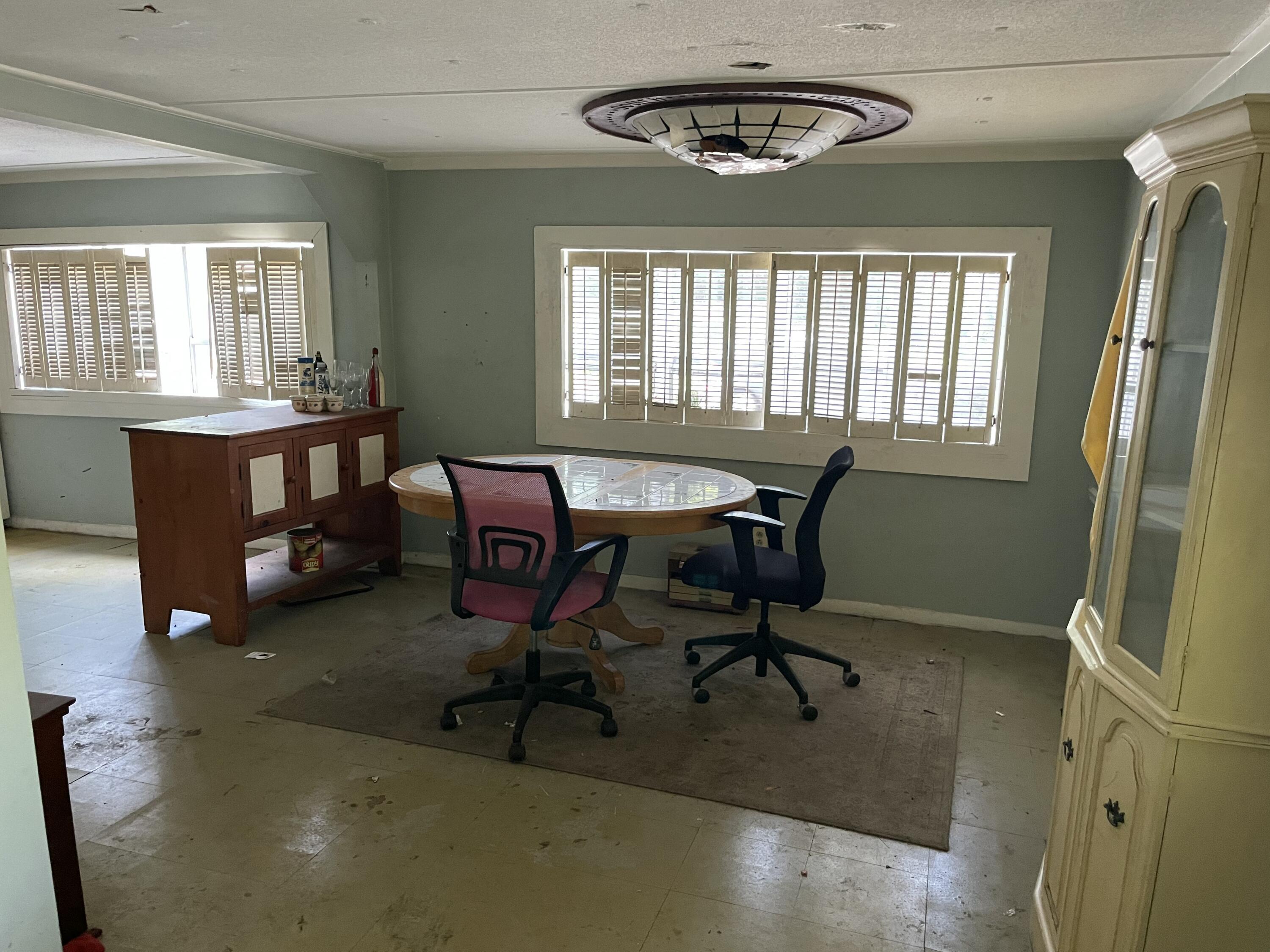 7110 Melvin Road Jacksonville, FL 32210 - Photo 30 of 37 Side Kitchen