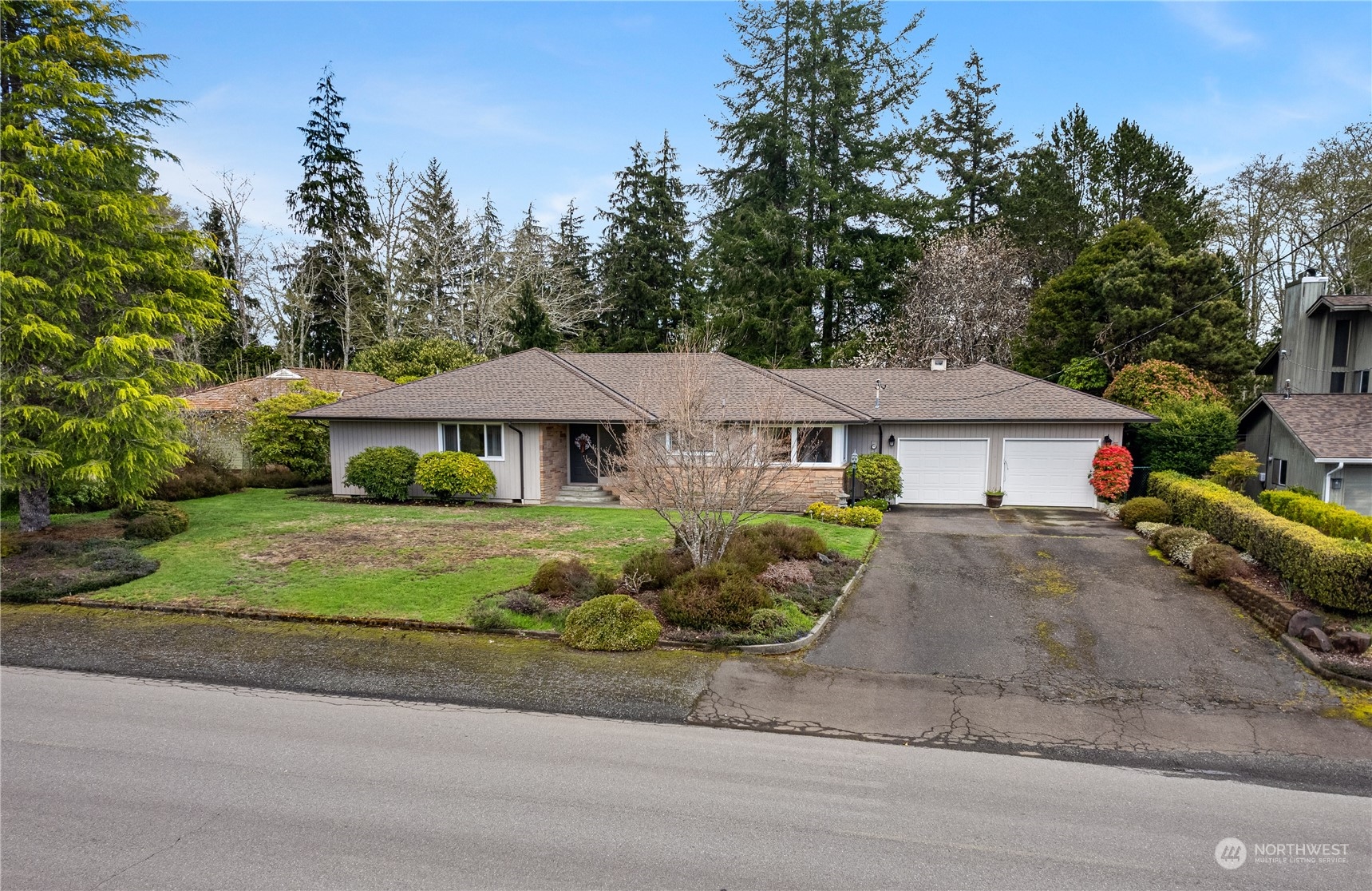 1620 Chilton Road Aberdeen, WA 98520 - Photo 2 of 37 Gallery Image 2
