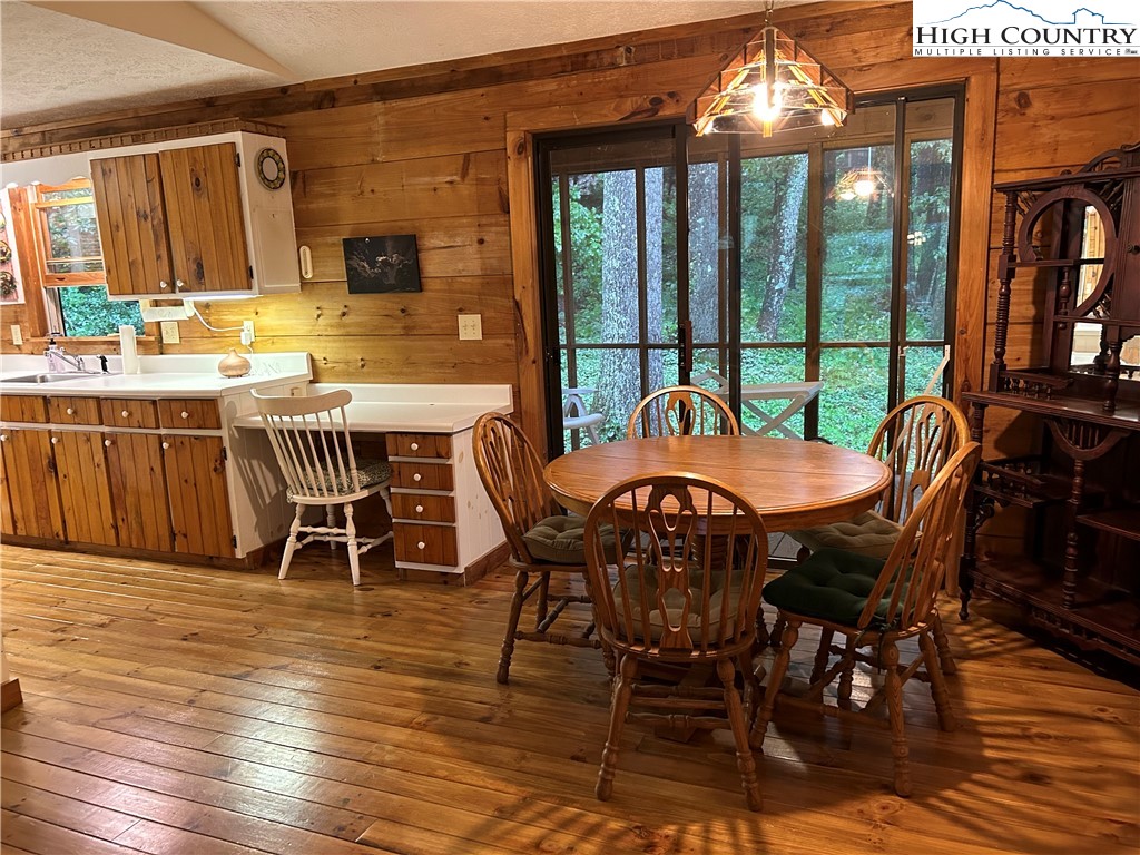 106 Hemlock Edge Boone, NC 28607 - Photo 8 of 13 Gallery Image 8