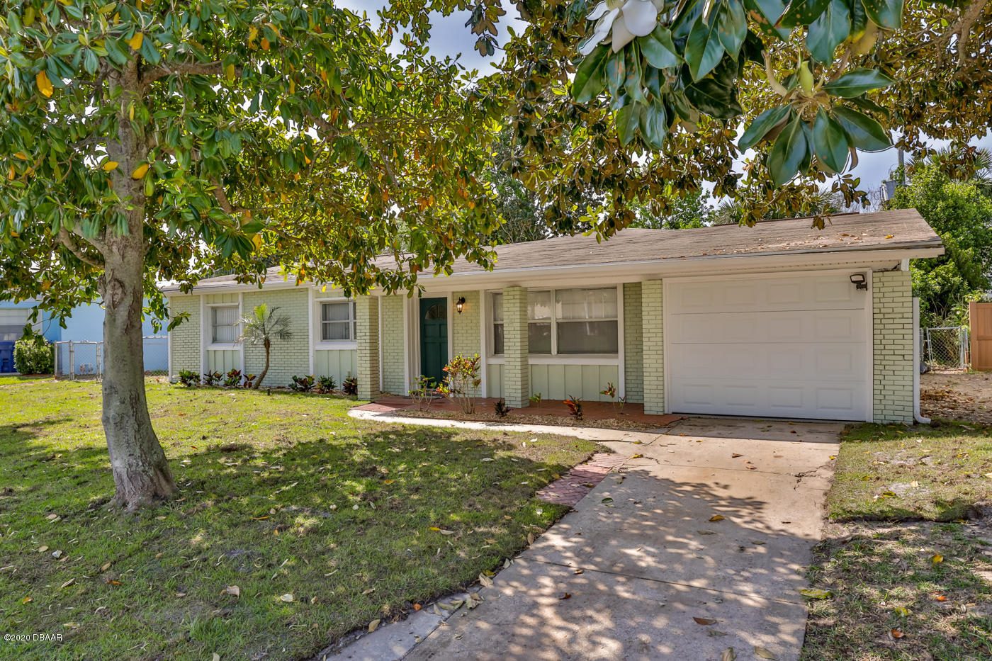 48 Plaza Dr Web Ready-2