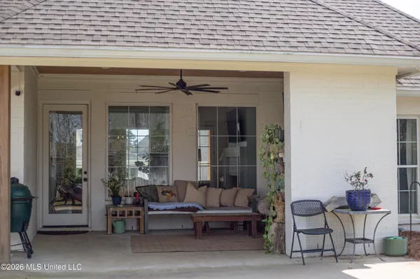 $479,900 | 121 Herons Bay Circle, Madison, MS 39110