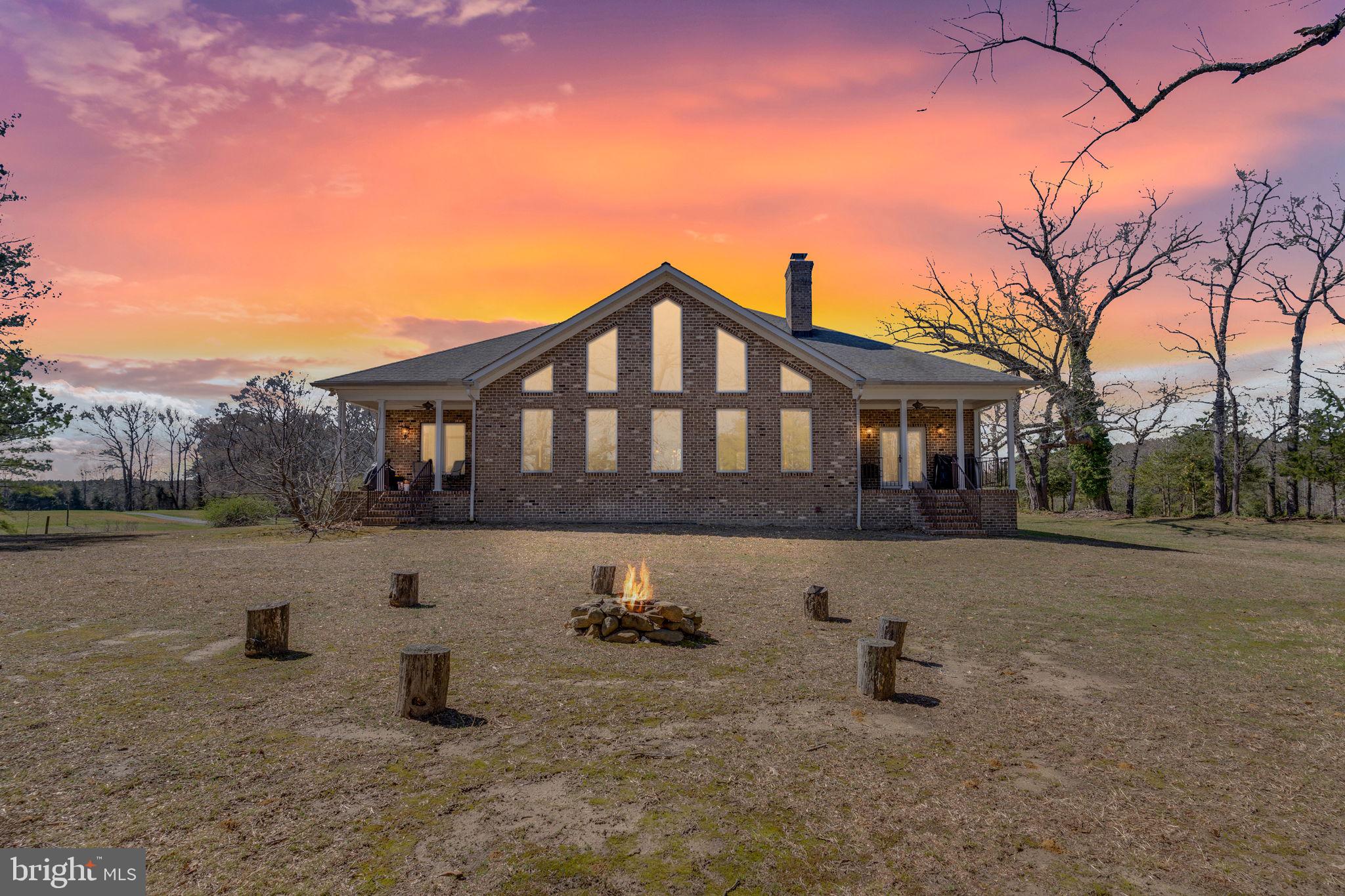 320 Pine Road Hague, VA 22469 - Photo 2 of 77 Gallery Image 2