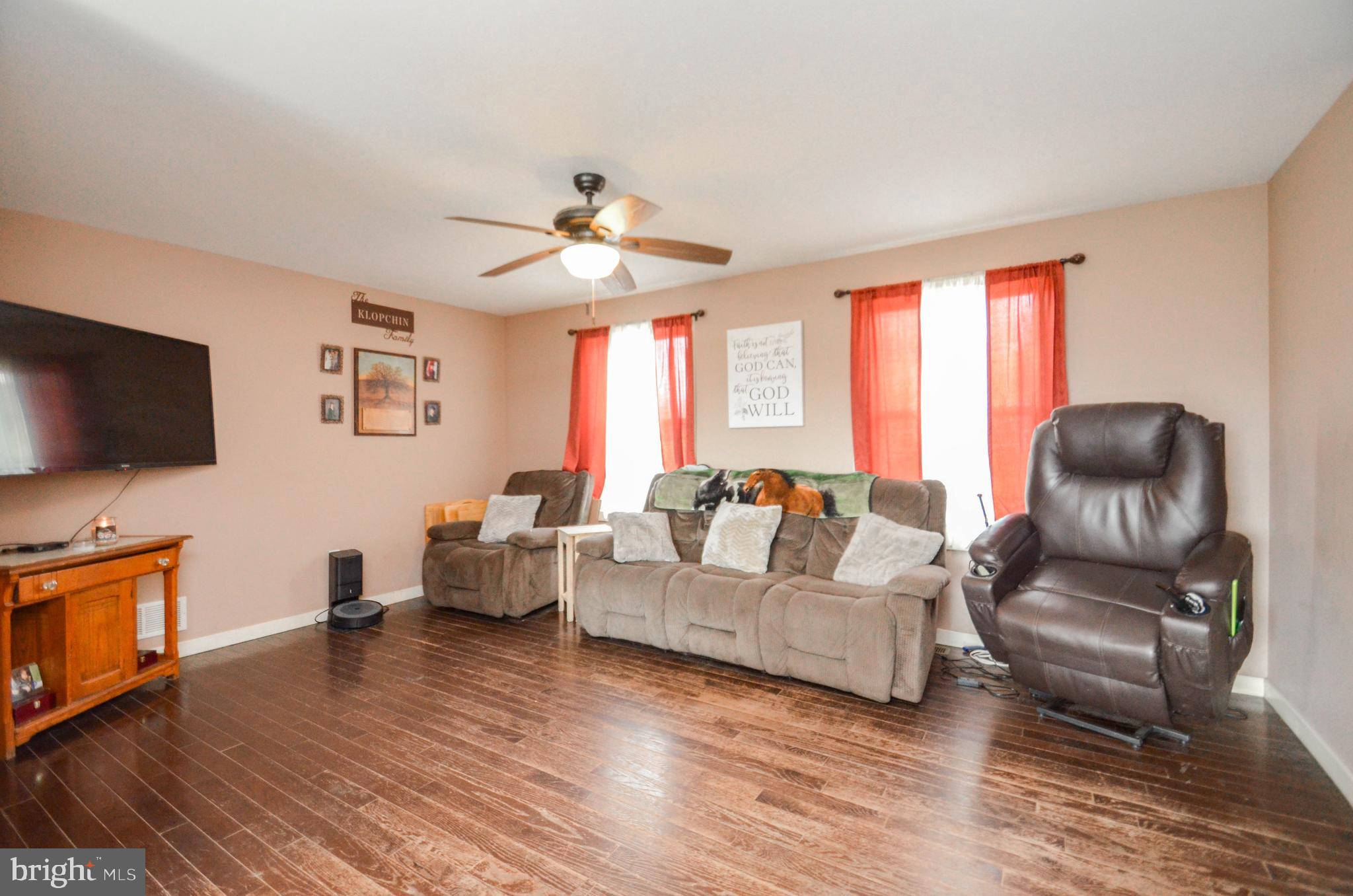 3468 Bleiler Road Emmaus, PA 18049 - Photo 2 of 35 Gallery Image 2