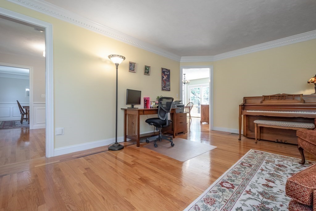 17 Harris Farm Road Bolton, MA 01740 - Photo 13 of 36