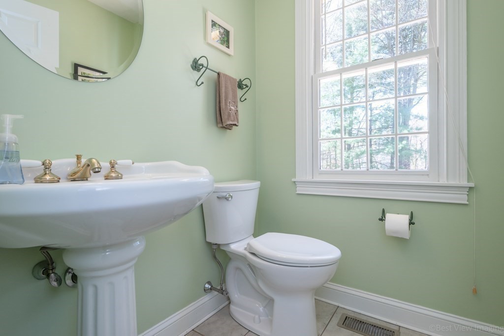 17 Harris Farm Road Bolton, MA 01740 - Photo 15 of 36