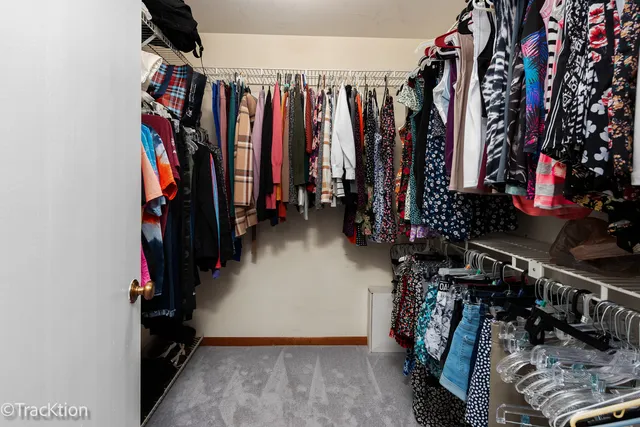 $425,000 | 1014 Braemoor Drive, Unit B, Downers Grove, IL 60515