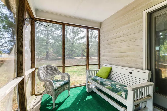 $239,900 | 2015 Hampton Drive, Waynesboro, VA 22980