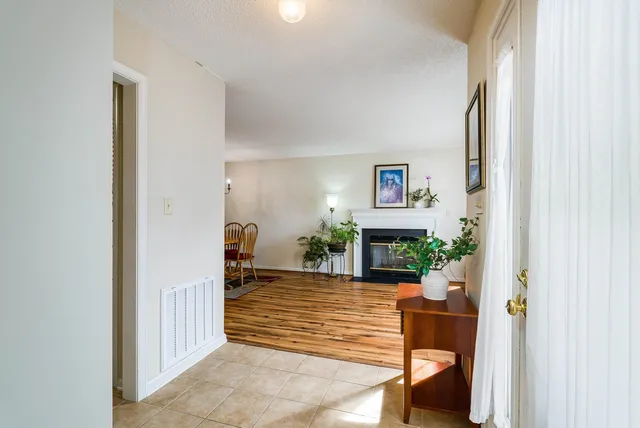 $239,900 | 2015 Hampton Drive, Waynesboro, VA 22980