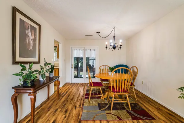 $239,900 | 2015 Hampton Drive, Waynesboro, VA 22980