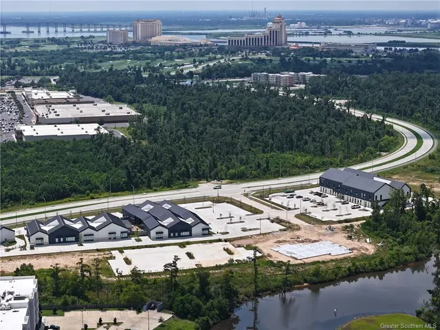 $6,950,000 | Tbd Contraband Parkway, Lake Charles, LA 70601