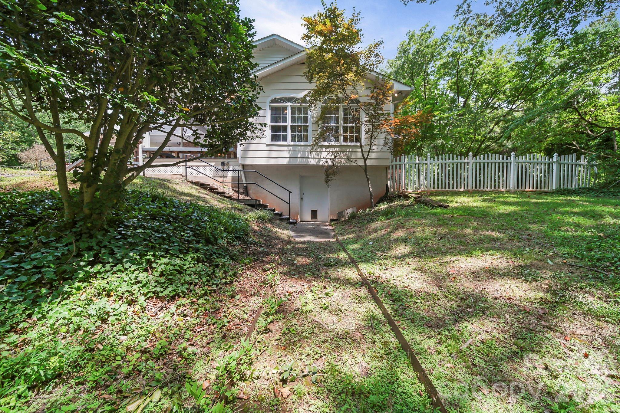 1981 State Rd S-46-1290 Clover, SC 29710 - Photo 27 of 30 Gallery Image 27