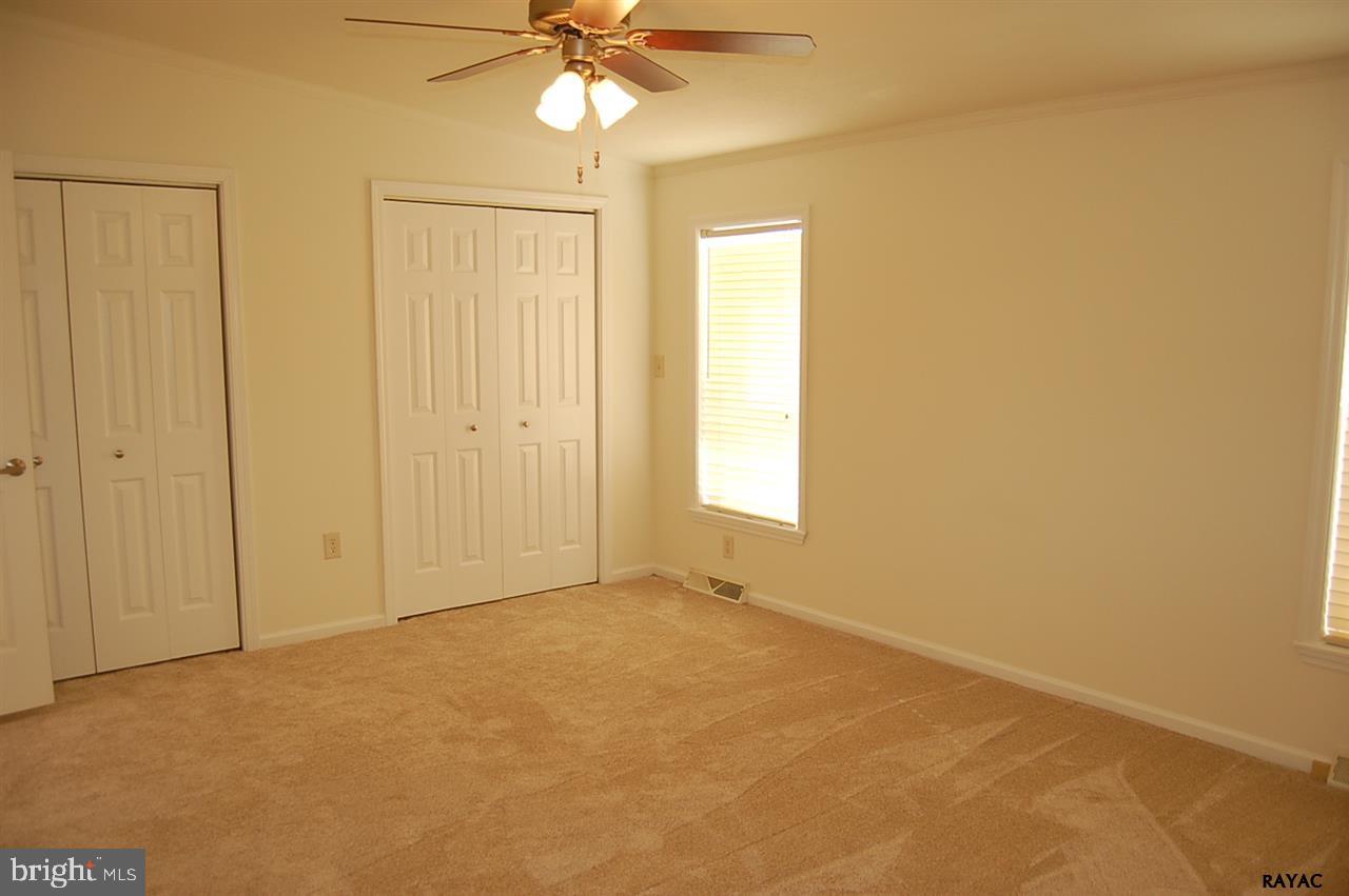 260 Runaway Road Abbottstown, PA 17301 - Photo 11 of 24 Gallery Image 11