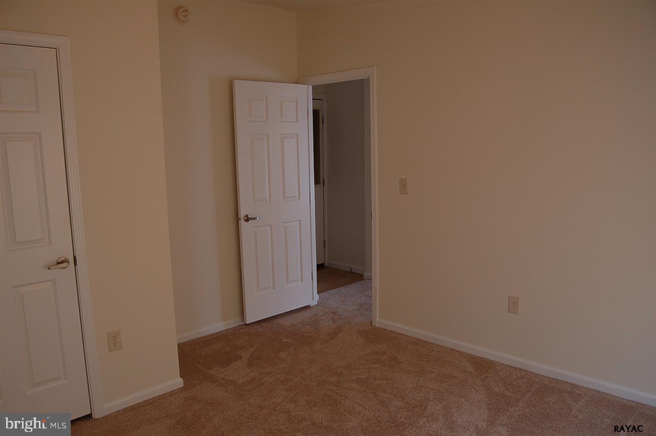 260 Runaway Road Abbottstown, PA 17301 - Photo 16 of 24 Gallery Image 16
