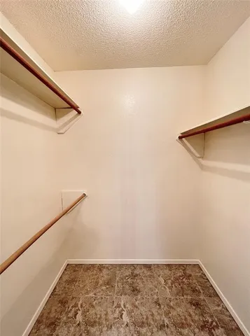 $1,400 | 1108 Curtis Drive, Weatherford, TX 76086