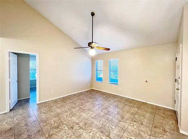 $1,400 | 1108 Curtis Drive, Weatherford, TX 76086