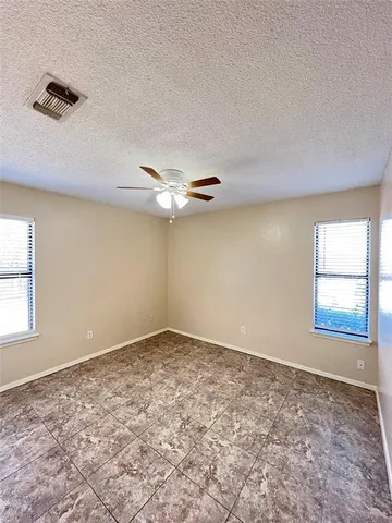 $1,400 | 1108 Curtis Drive, Weatherford, TX 76086