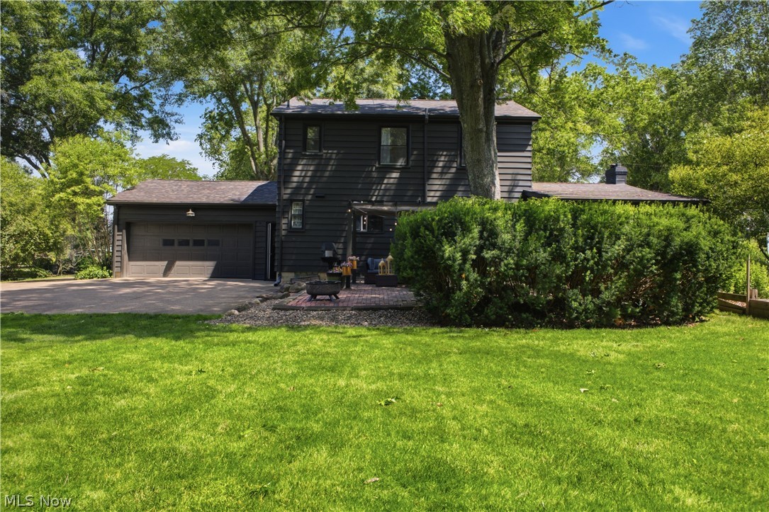 2411 Ridgeview Lane Youngstown, OH 44514 - Photo 38 of 48