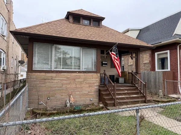 $249,900 | 4847 West Deming Place, Chicago, IL 60639