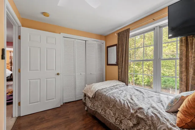 $630,000 | 245 West River Road, Hooksett, NH 03106