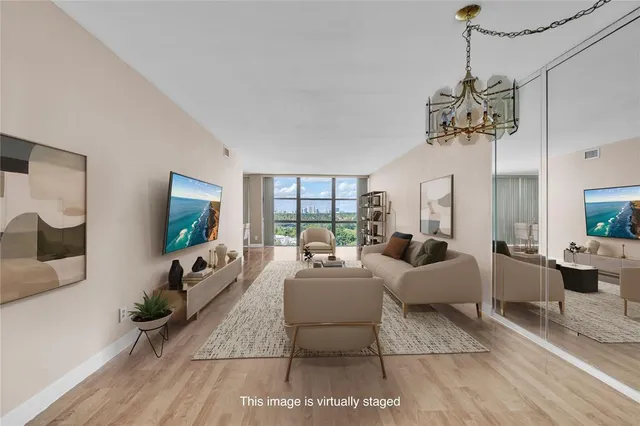 $1,888 | 1000 Parkview Drive, Unit 925(AVAILABLE NOW), Hallandale Beach, FL 33009