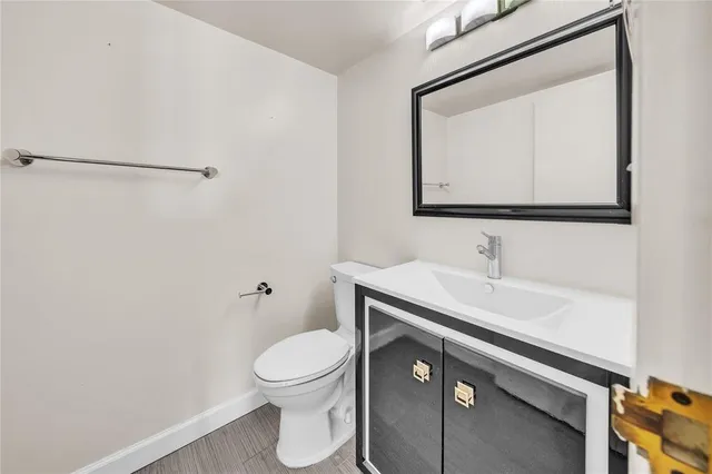 $1,888 | 1000 Parkview Drive, Unit 925(AVAILABLE NOW), Hallandale Beach, FL 33009