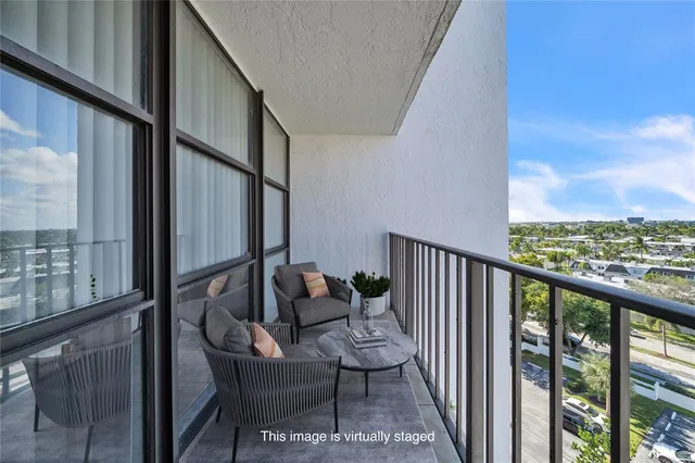 $1,888 | 1000 Parkview Drive, Unit 925(AVAILABLE NOW), Hallandale Beach, FL 33009