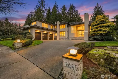 $2,850,000 | 18206 Northwest Montreux Drive, Issaquah, WA 98027