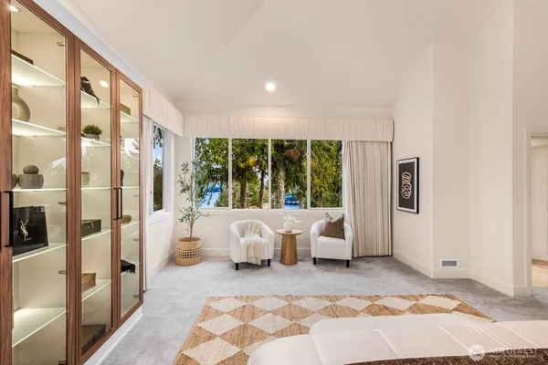 $2,850,000 | 18206 Northwest Montreux Drive, Issaquah, WA 98027