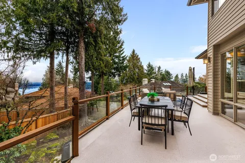 $2,850,000 | 18206 Northwest Montreux Drive, Issaquah, WA 98027