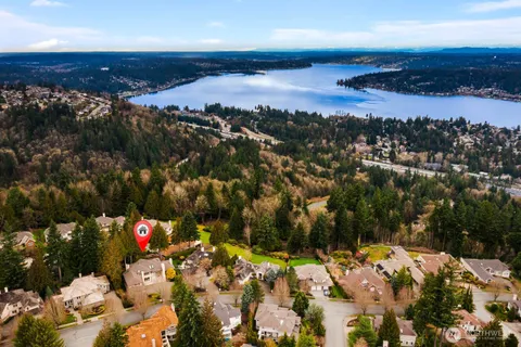 $2,850,000 | 18206 Northwest Montreux Drive, Issaquah, WA 98027
