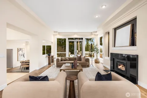 $2,850,000 | 18206 Northwest Montreux Drive, Issaquah, WA 98027