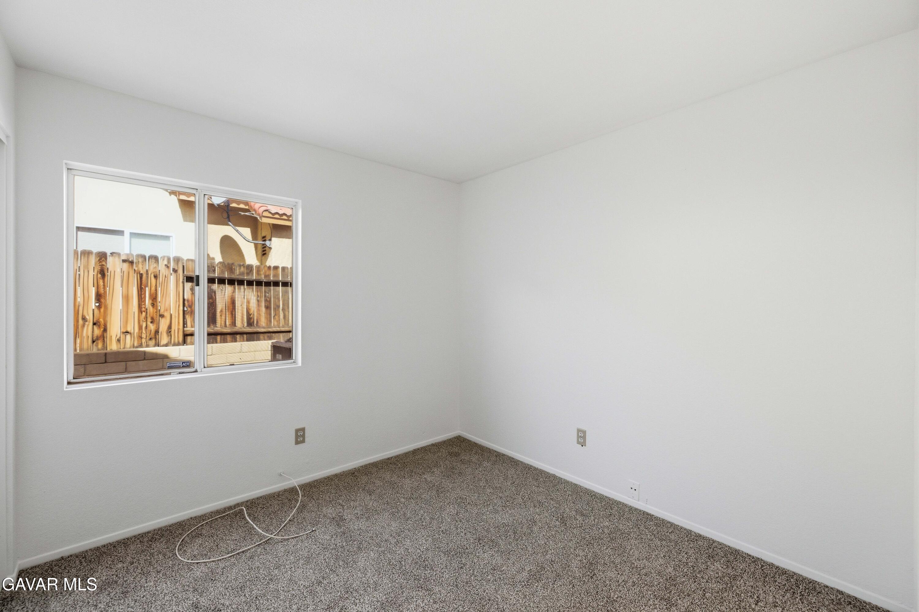 3254 Quarry Road Palmdale, CA 93550 - Photo 21 of 30 an empty room with a window