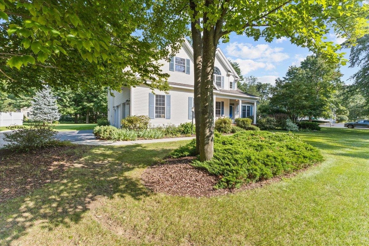 107 Nice Way Colchester, VT 05446 - Photo 21 of 35