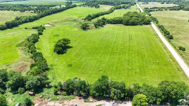 $750,000 | 39-ac 0000 North 1000th Road, Lawrence, KS 66046