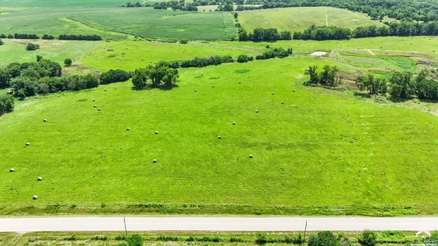 $750,000 | 39-ac 0000 North 1000th Road, Lawrence, KS 66046