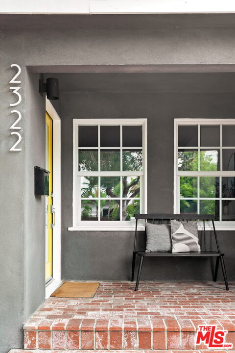 2322 McKinley Avenue Venice, CA 90291 - Photo 3 of 41