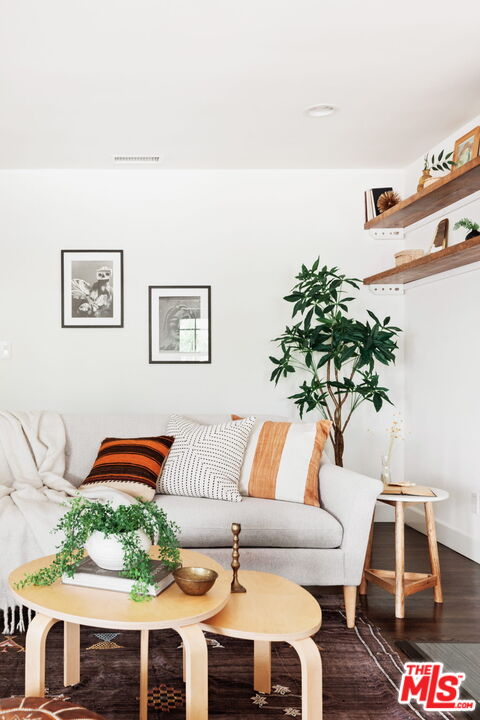 2322 McKinley Avenue Venice, CA 90291 - Photo 5 of 41