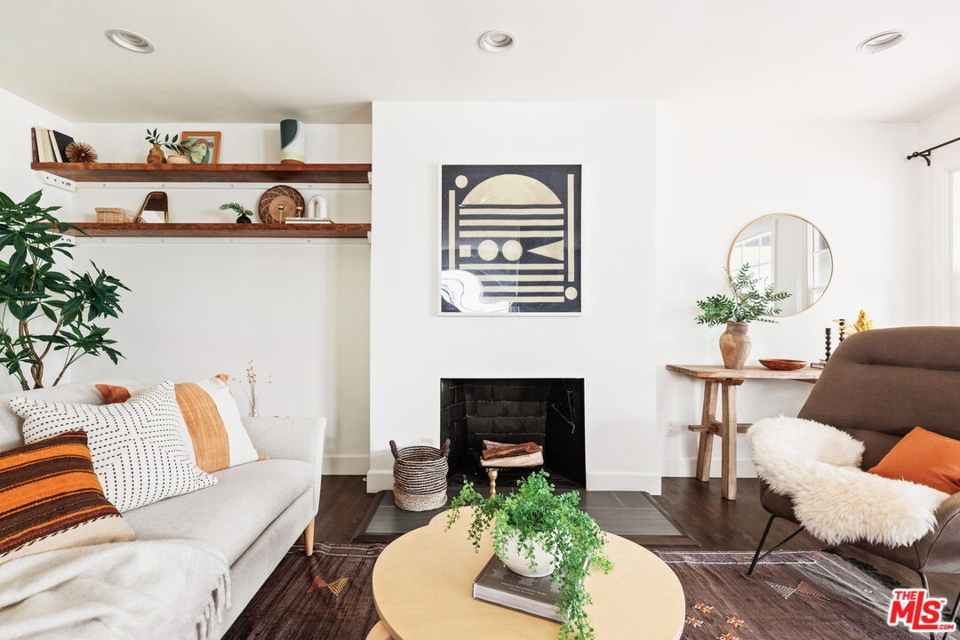 2322 McKinley Avenue Venice, CA 90291 - Photo 6 of 41