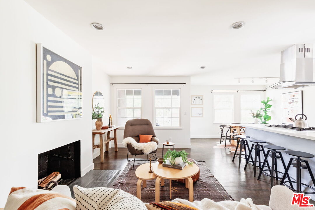 2322 McKinley Avenue Venice, CA 90291 - Photo 8 of 41