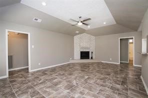 16907 Amidon Drive Spring, TX 77379 - Photo 5 of 13 en view interior of the house and entryway
