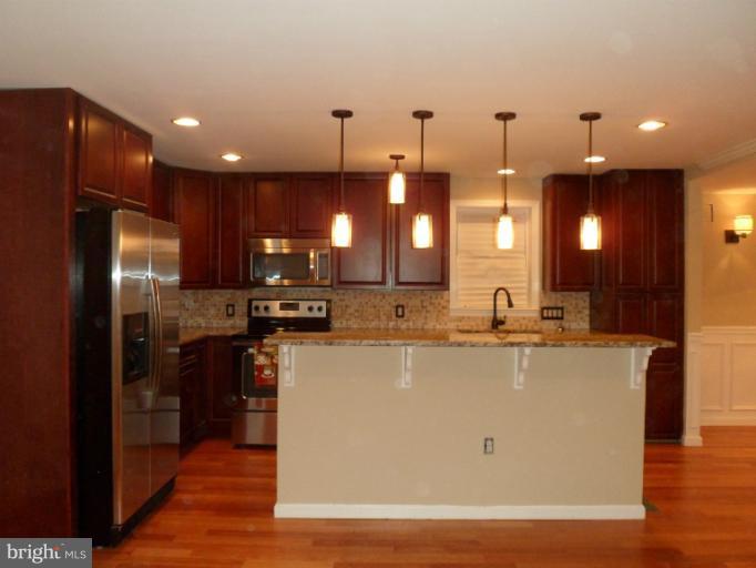 452 Riverside Drive Pasadena, MD 21122 - Photo 1 of 23 Kitchen