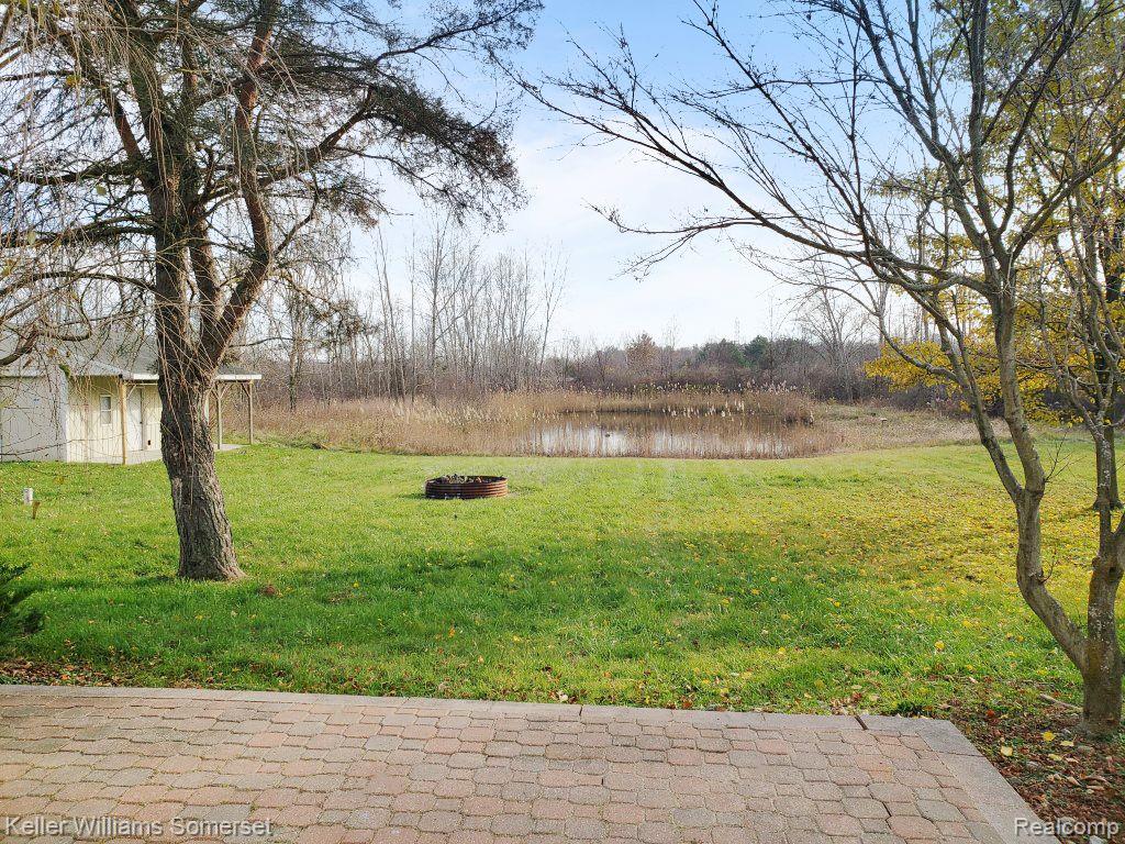 6565 Springborn Road East China, MI 48054 - Photo 44 of 48