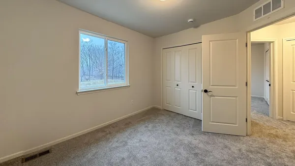 $383,050 | 1246 Plum Grove Drive, Monroe, MI 48161
