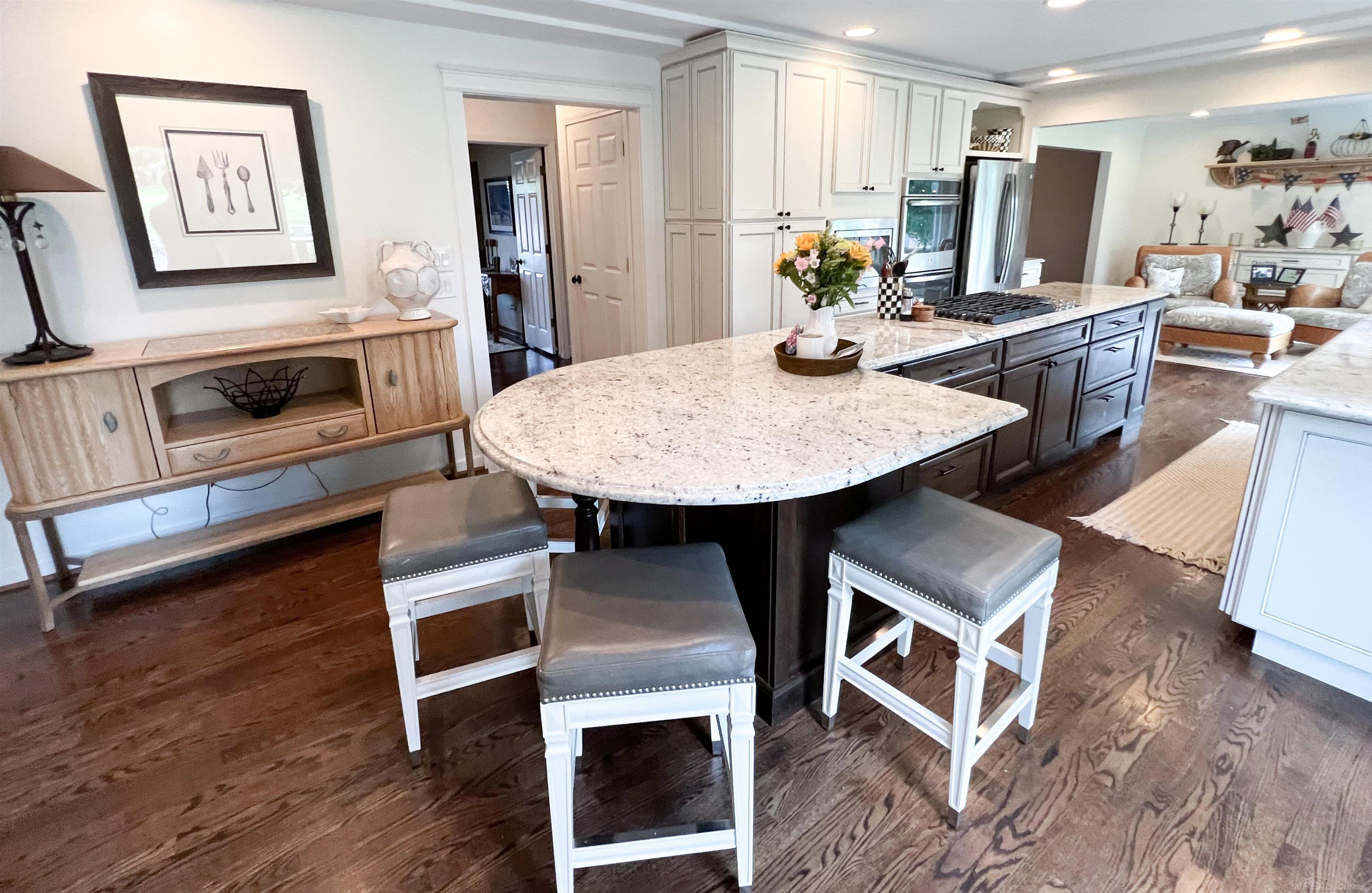763 East Brookwood Rochester Hills Rochester, MI 48309 - Photo 22 of 60